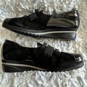 Bettye Muller Concept Taytum Suede Patent Leather Wedge W10M